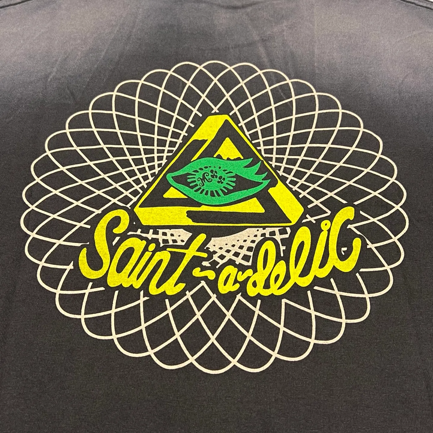 SAINT Mxxxxxx SS TEE/SAINT MX6/BLK Little devil bee distressed TEE, washed black S-XL OE yarn tube fabric, no side seams, Assute garment dyeing, heavy washing, water fading, old hole treatment, correct version, original consistent main mark/wash mark/cherub mark, original consistent printing restoration, distressed treatment, top purchasing agent level